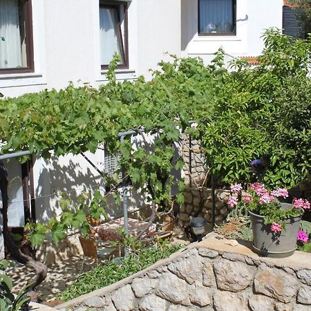 Apartments With A Parking Space Mali Lošinj Dış mekan fotoğraf