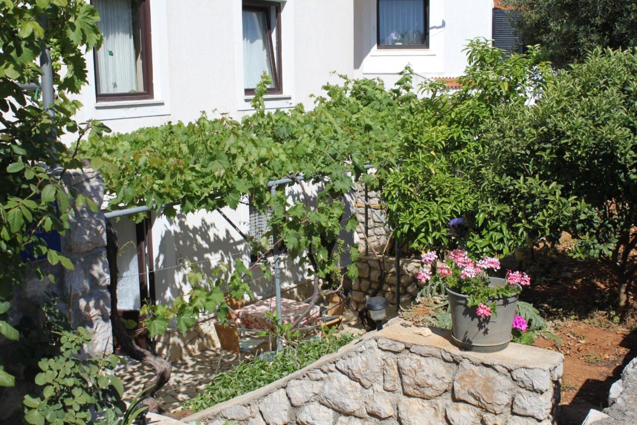 Apartments With A Parking Space Mali Lošinj Dış mekan fotoğraf
