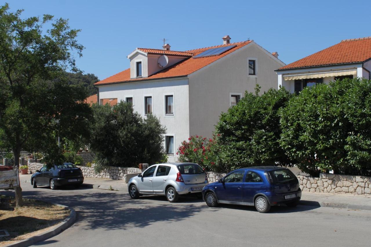 Apartments With A Parking Space Mali Lošinj Dış mekan fotoğraf