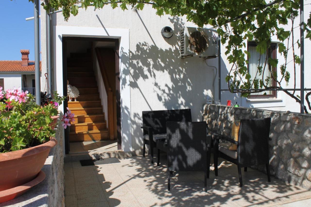 Apartments With A Parking Space Mali Lošinj Dış mekan fotoğraf